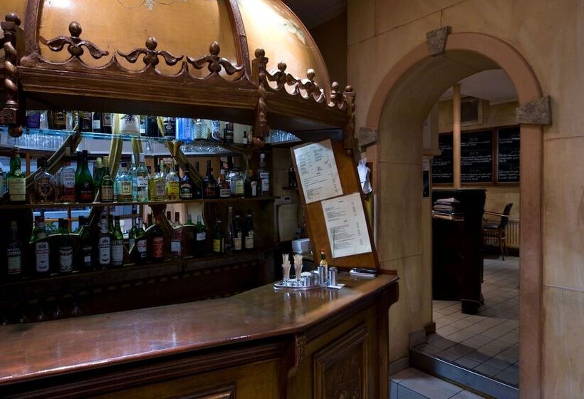 酒店 La Gaffe Bed And Breakfast