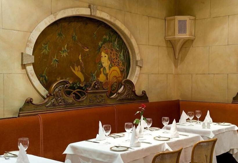 酒店 La Gaffe Bed And Breakfast