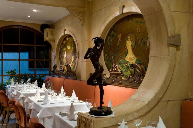 هتل La Gaffe   Bed And Breakfast