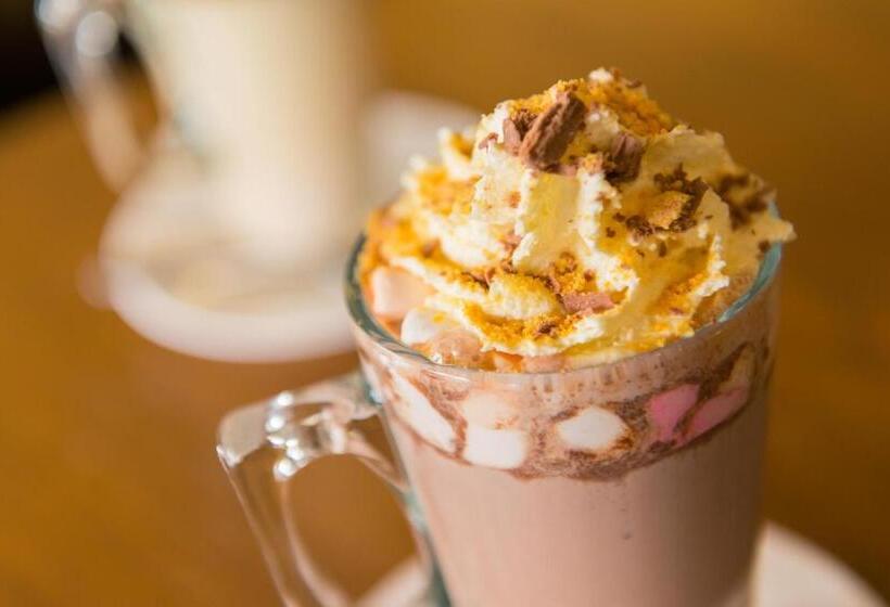 Lake Vyrnwy Hotel & Spa