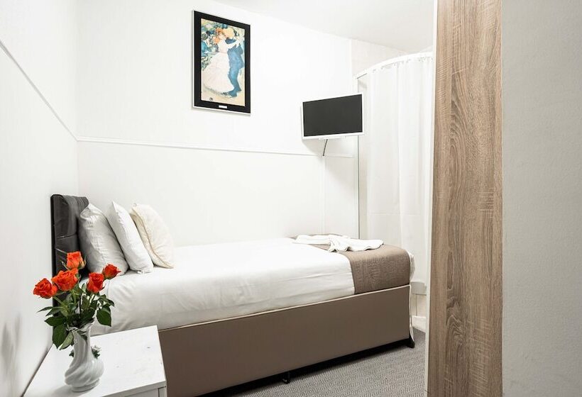 בית מלון כפרי Lancaster Court