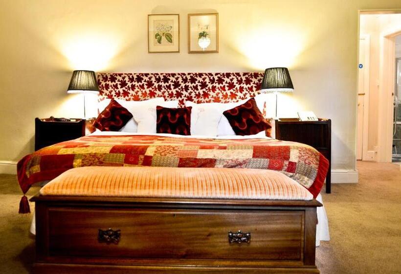 בית מלון כפרי Lewtrenchard Manor