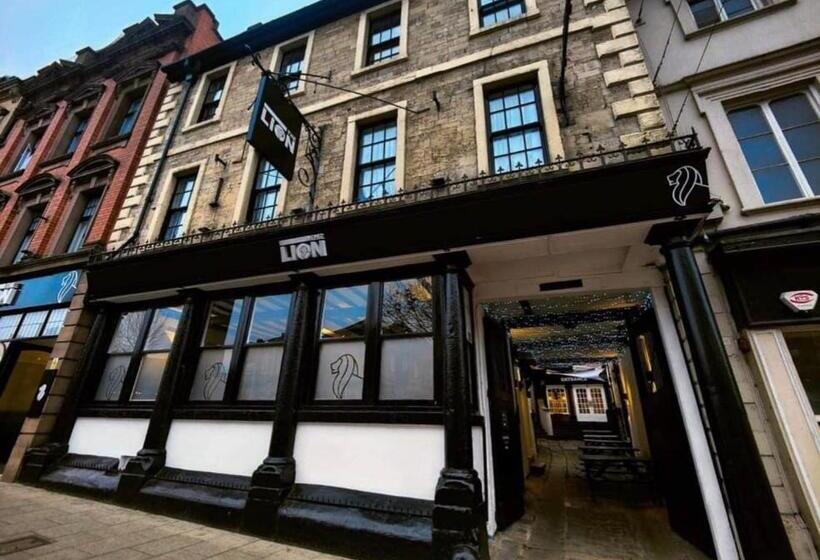 فندق Lion