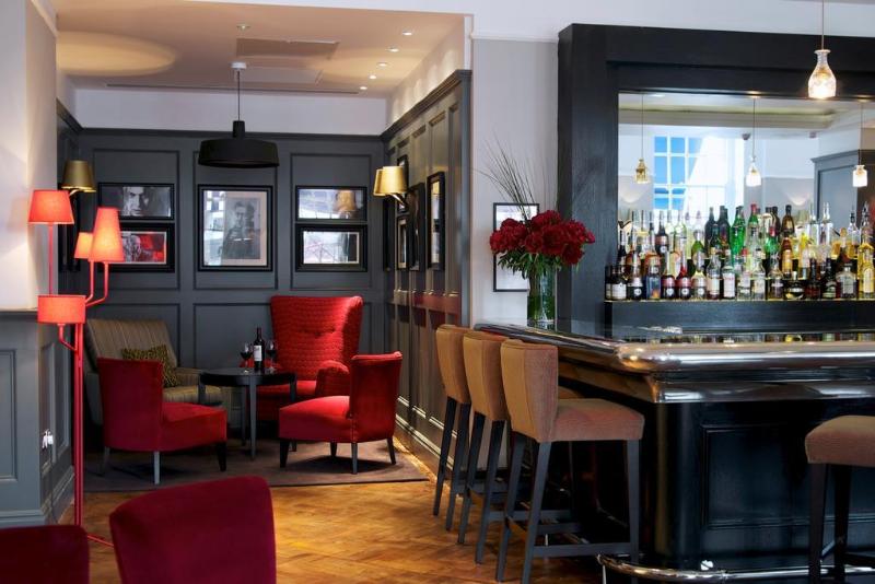 בית מלון כפרי London Bridge