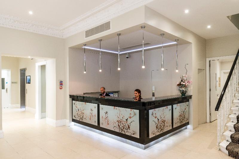 Отель London House