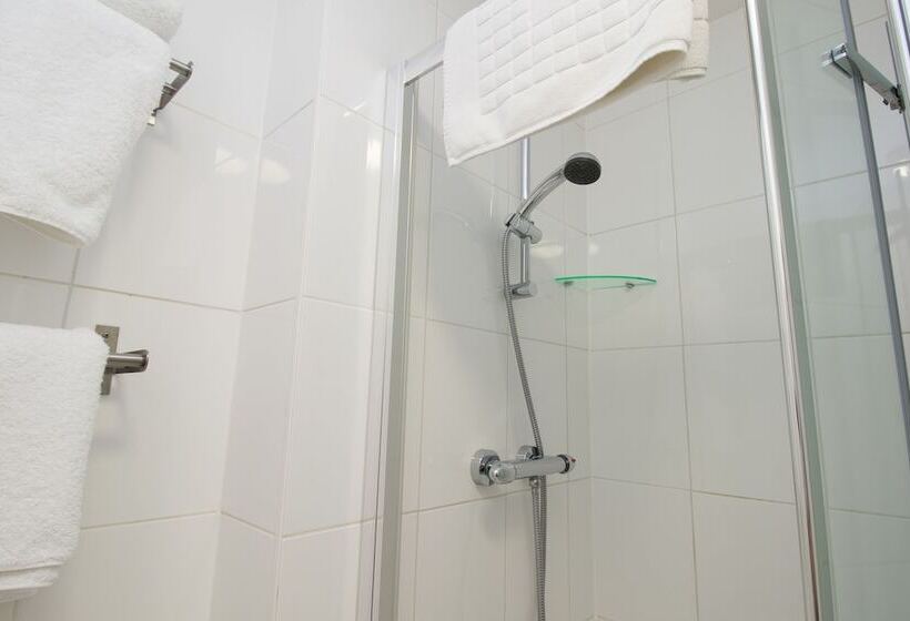 فندق London Town