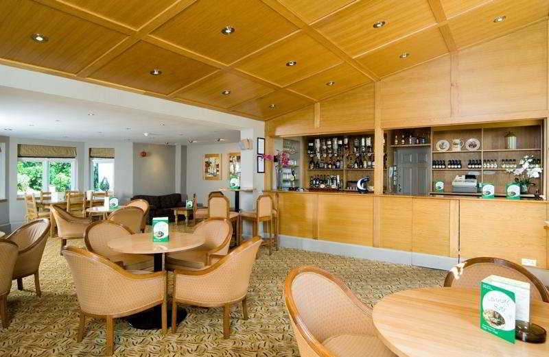 Отель Lyndhurst Park