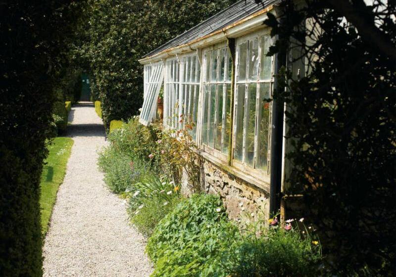 فندق Macdonald Pittodrie House