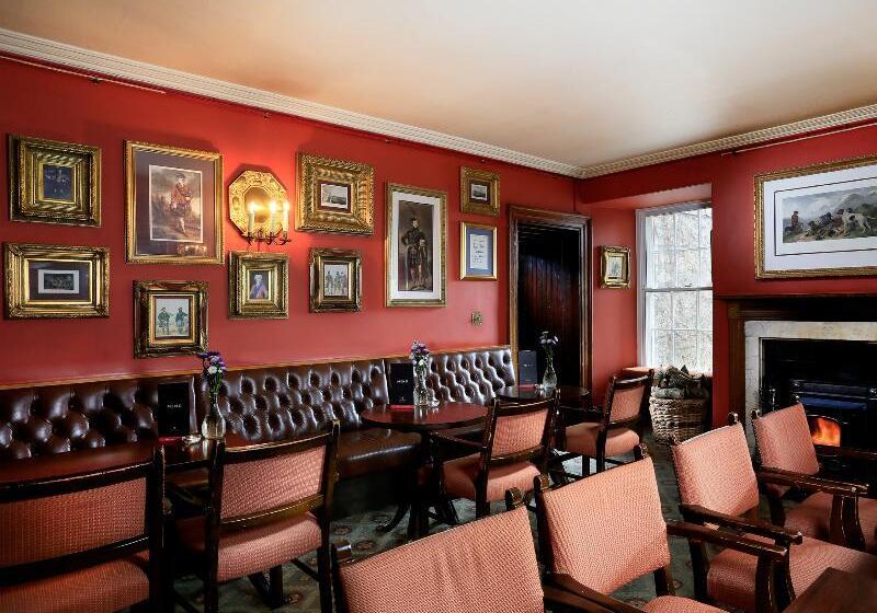 فندق Macdonald Pittodrie House