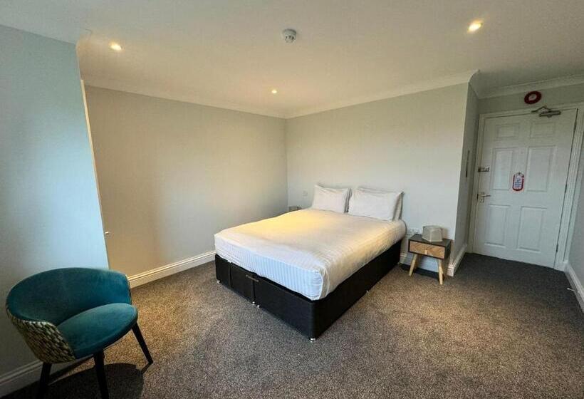 ホテル Marsh Farm