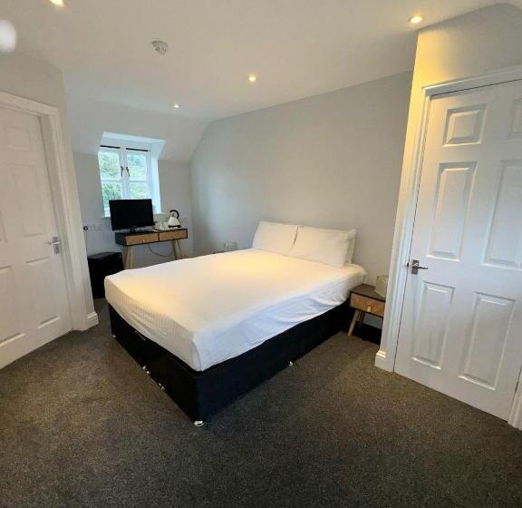 ホテル Marsh Farm