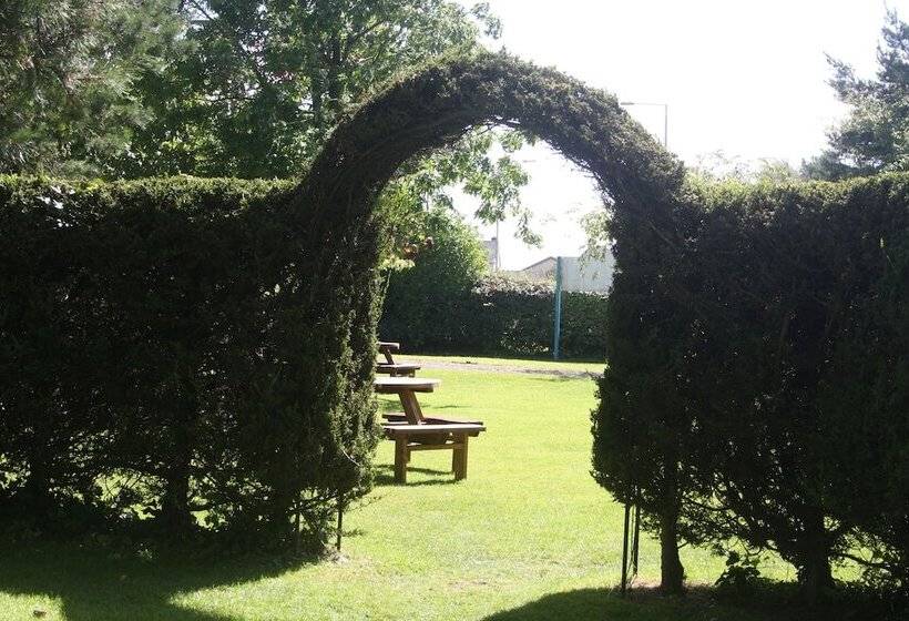 ホテル Marsh Farm