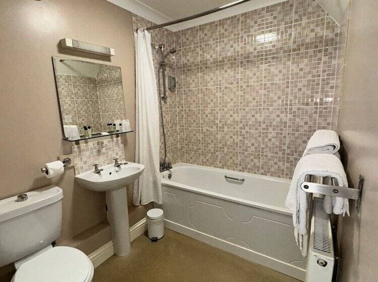 ホテル Marsh Farm