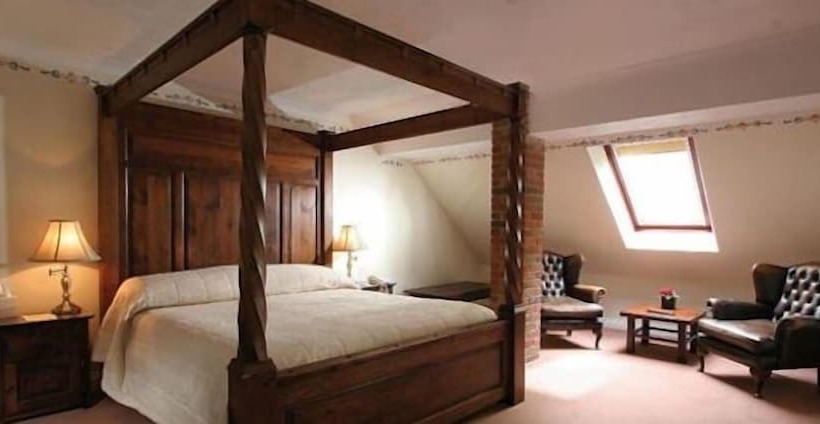 ホテル Marsh Farm