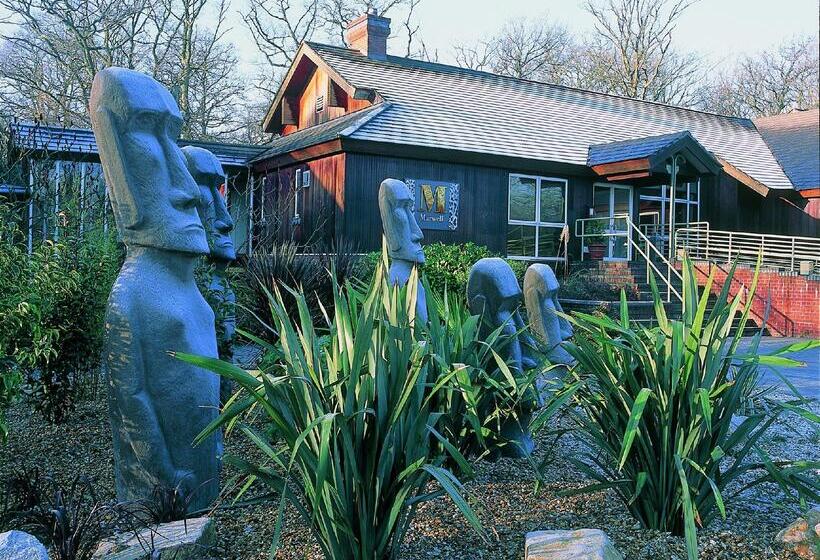 Marwell Hotel A Bespoke
