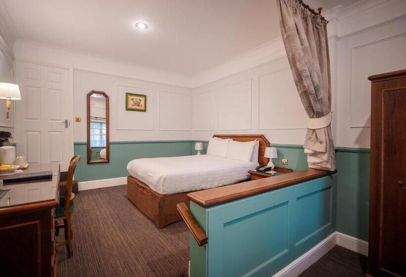 فندق Marygreen Manor