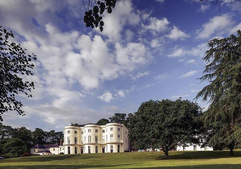 ホテル Mercure Gloucester  Bowden Hall