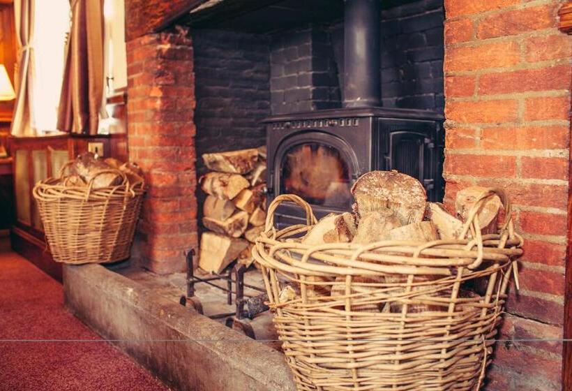 Отель Letchworth Hall