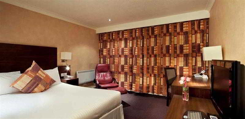 בית מלון כפרי Mercure Livingston