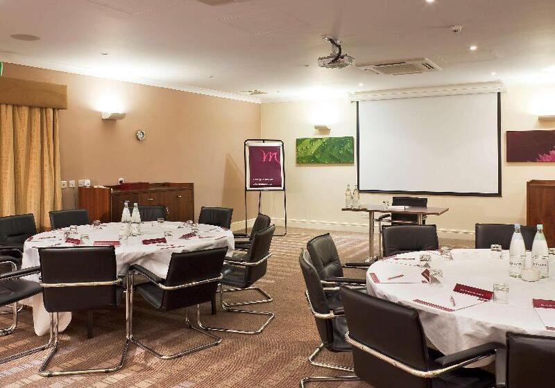 Mercure Manchester Norton Grange Hotel & Spa
