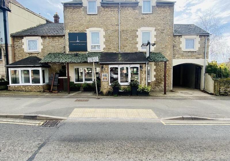 Отель Mount Pleasant