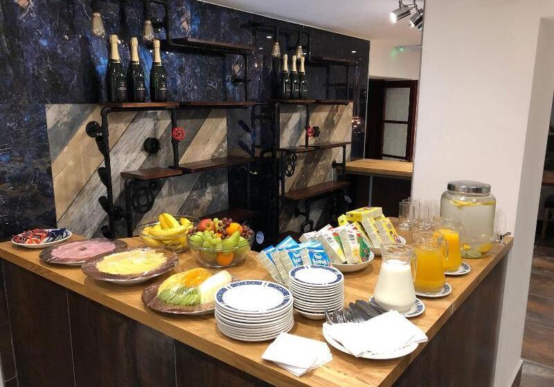 Отель Mount Pleasant