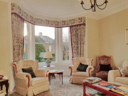 فندق Moyness House