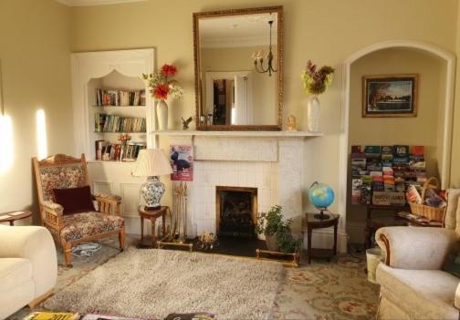 فندق Moyness House