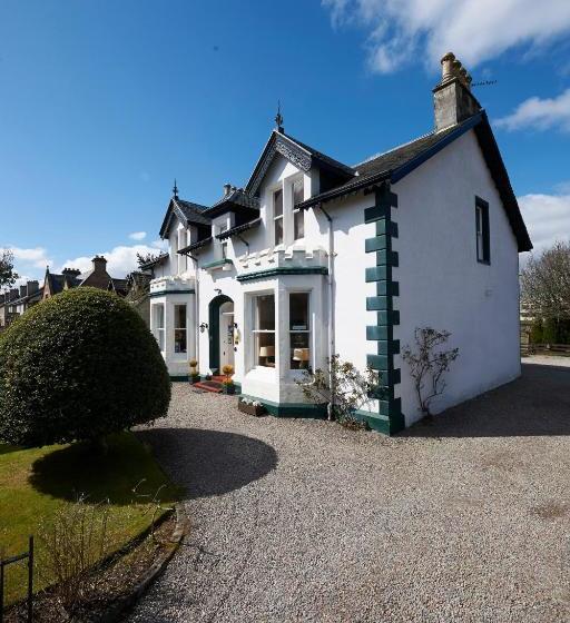 فندق Moyness House