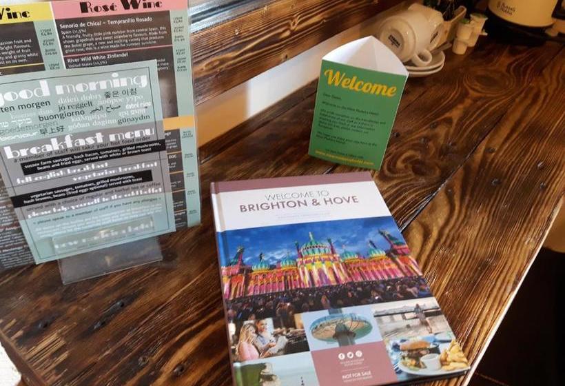 Отель New Madeira Seafront