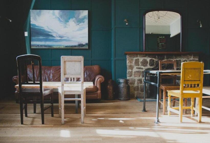 Отель Norfolk Arms