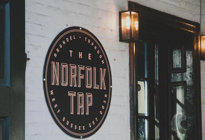 Отель Norfolk Arms
