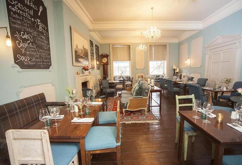 Отель Norfolk Arms