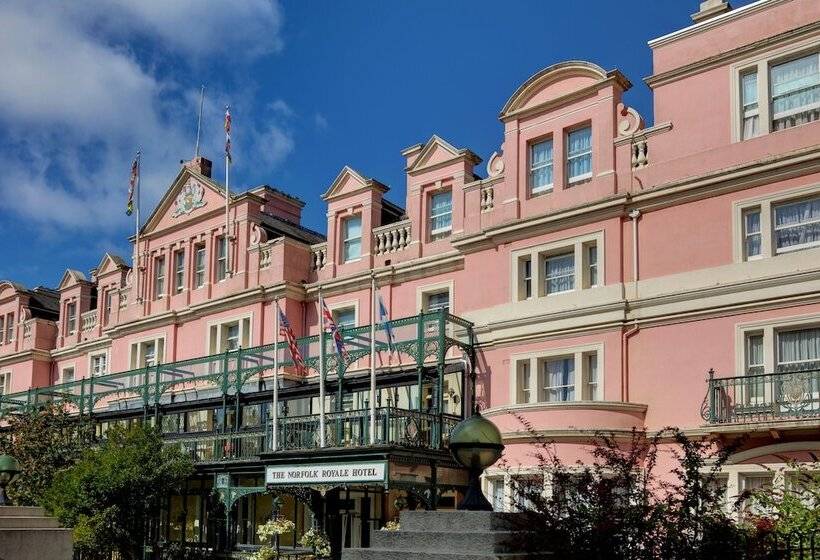Отель Norfolk Royale
