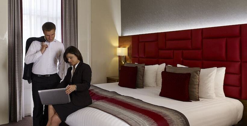 هتل Norfolk Towers Paddington