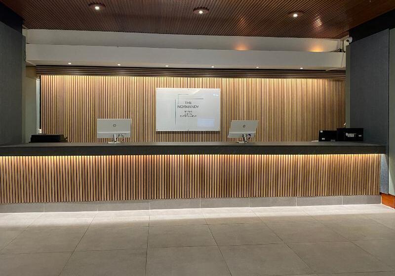 Отель Normandy