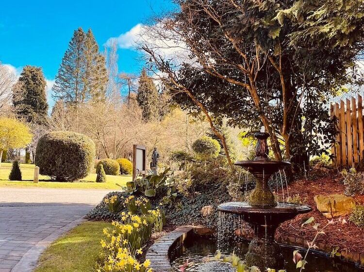 호텔 Nuthurst Grange Country House