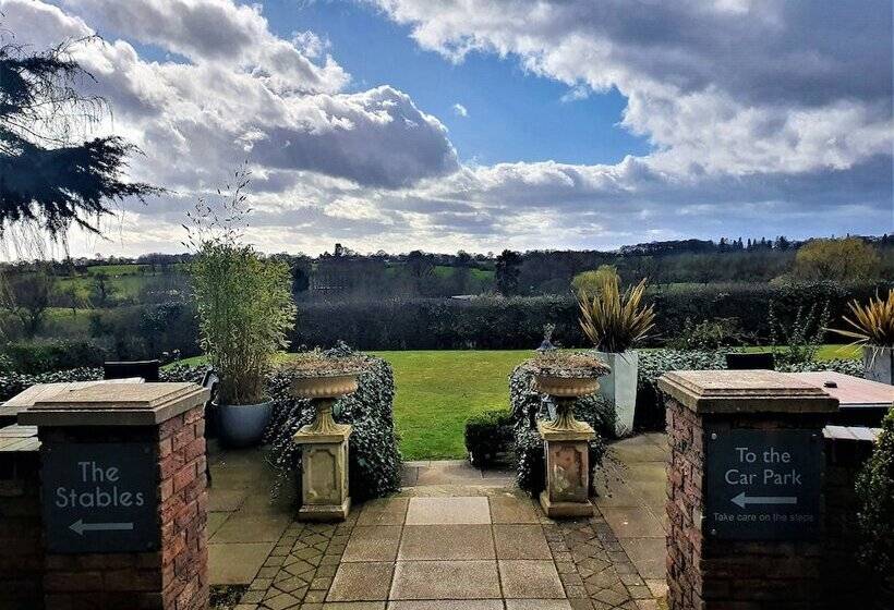 호텔 Nuthurst Grange Country House