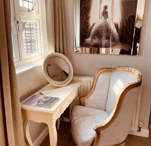 호텔 Nuthurst Grange Country House