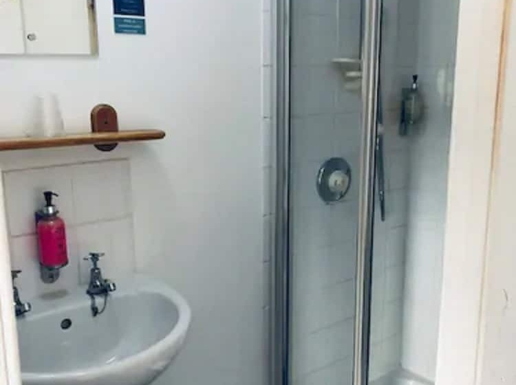 Отель Parade Park Bath