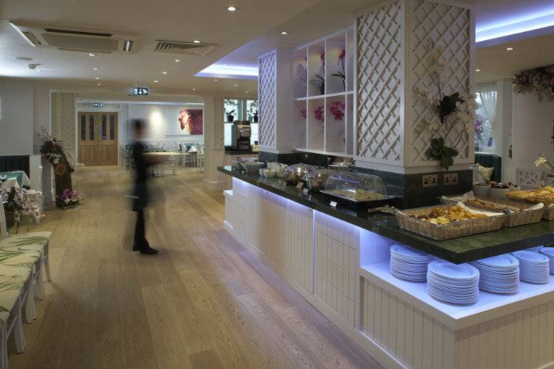 בית מלון כפרי Park International