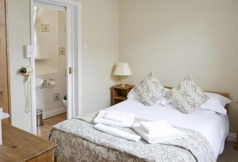 בית מלון כפרי Penmorvah Manor