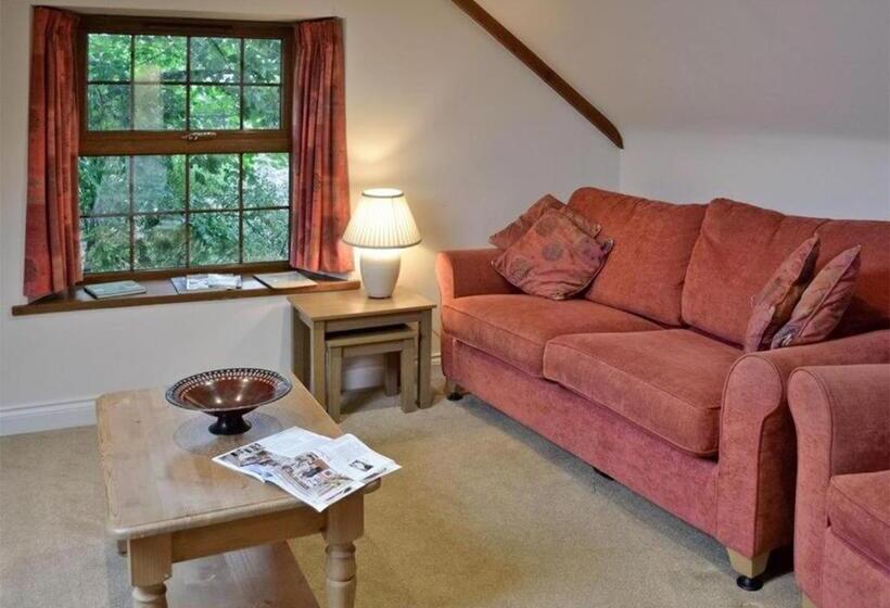 בית מלון כפרי Penmorvah Manor