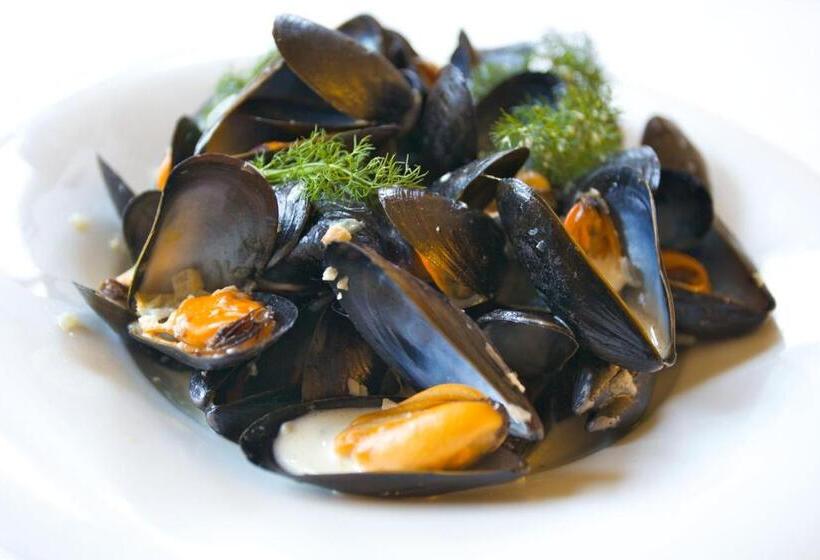 בית מלון כפרי Penmorvah Manor