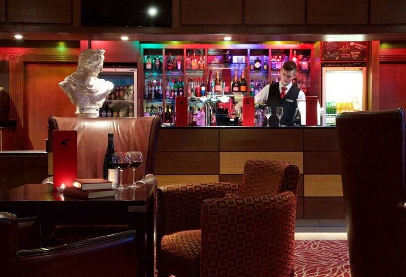 호텔 Preston Leyland  Signature Collection By Best Western