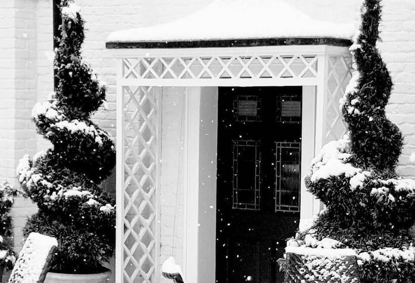 Отель Prince Rupert