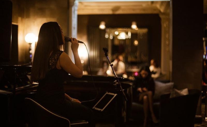 Отель The Dilly