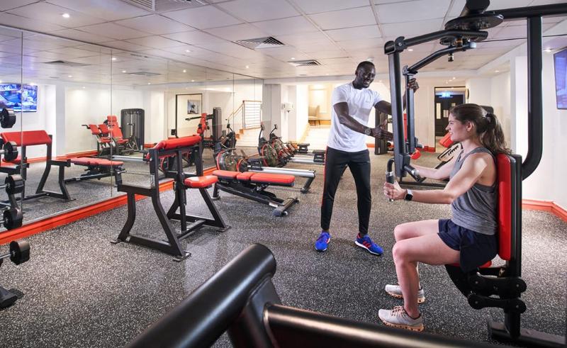 Отель The Dilly