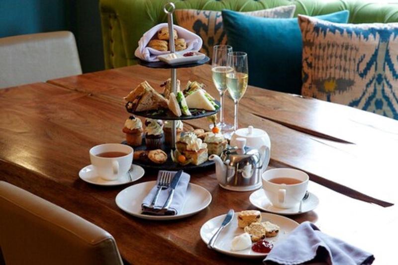 The Lodge Hotel Putney