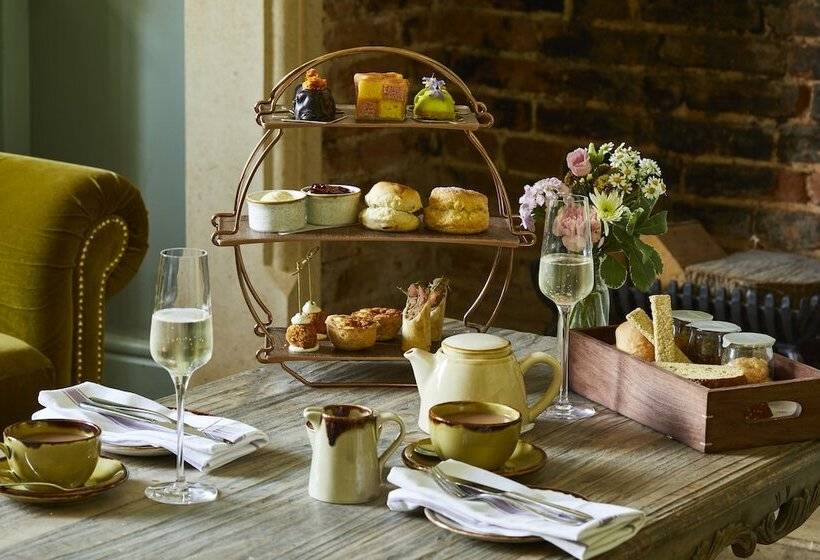 호텔 The Methuen Arms